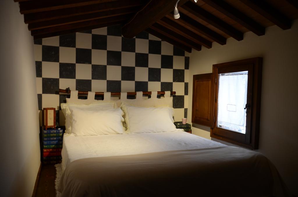 탈라 Il Borghetto Di Carra 아파트 외부 사진