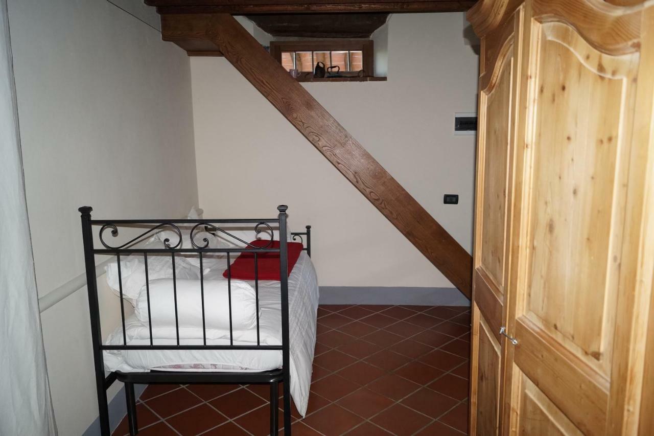탈라 Il Borghetto Di Carra 아파트 외부 사진